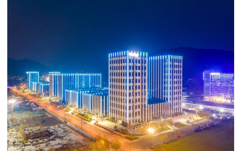 樓體亮化工程探秘：不僅僅是照明，還有這些背后的精彩