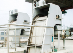 哪那些因素決定污水處理流程的選擇？